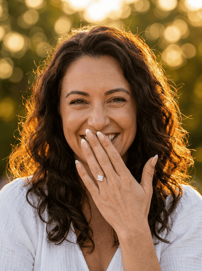 Round Accent Stones Diamond Engagement Ring - Moissanite Engagement Rings