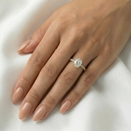 Oval Full Pavé Diamond Engagement Ring - Moissanite Engagement Rings