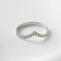 Half Pavè With Peak Diamond Wedding Band